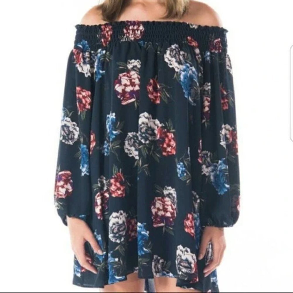 Smell the Roses Over Shoulder Navy Floral Dress M‎